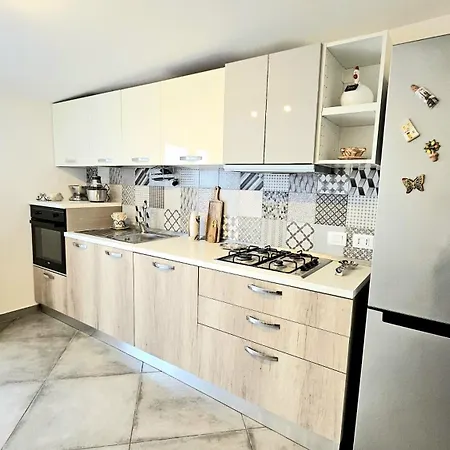 La Casetta - Vista Mare Апартаменты *